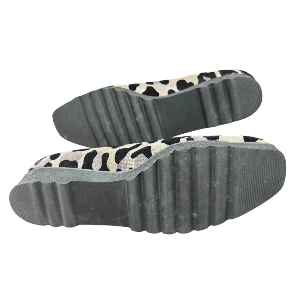 Peter Kaiser Size 6 1/2 Animal Print Loafers Comfort Slip On Shoes Lightweight